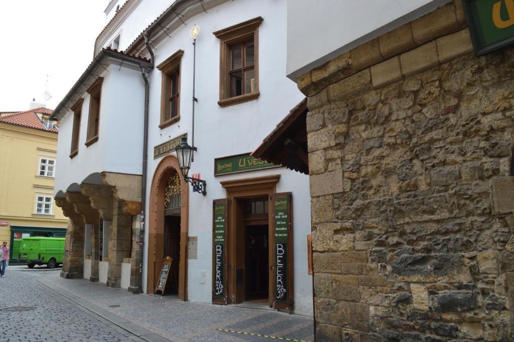 Old Town Residence Прага Екстериор снимка