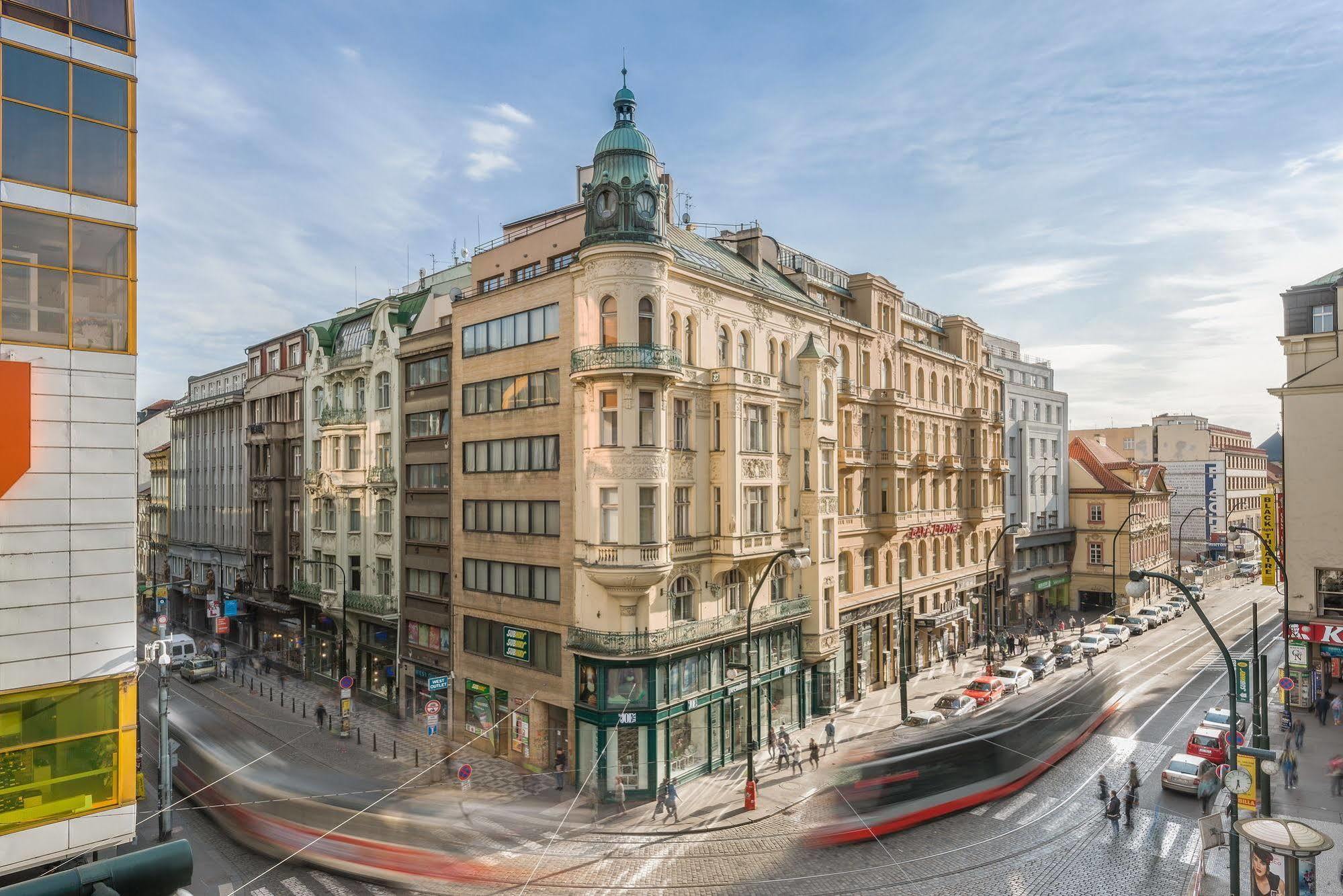 Old Town Residence Прага Екстериор снимка